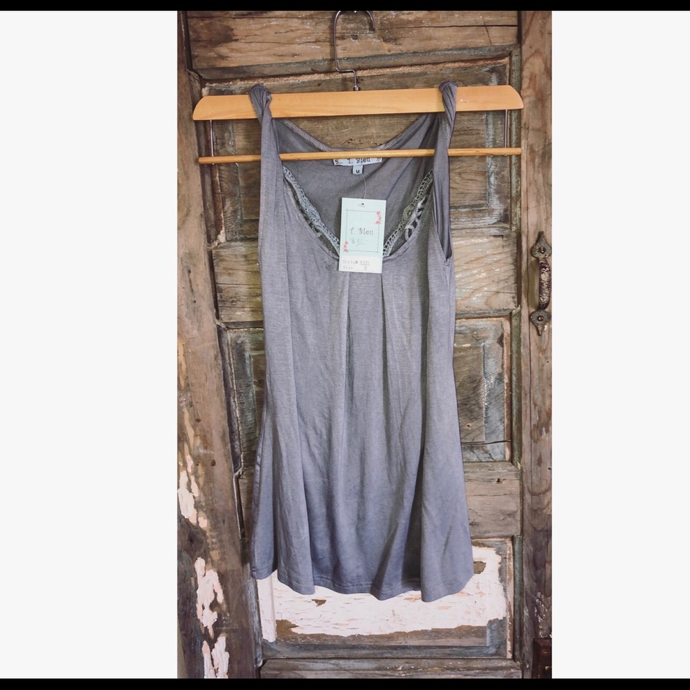 🌼T Bleu NWT Light Blue Tank Top Blouse